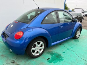 Volkswagen New Beetle 