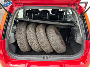 Subaru Justy 