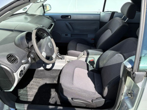 Volkswagen New Beetle 