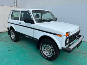 Lada Niva 
