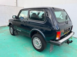 Lada Niva 