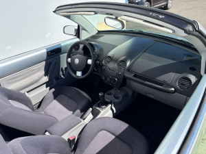 Volkswagen New Beetle 