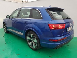 Audi Q7 