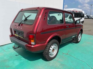 Lada Niva 