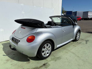 Volkswagen New Beetle 